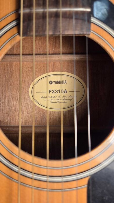 Гитара электро акустическая, YAMAHA FX310A, комплект