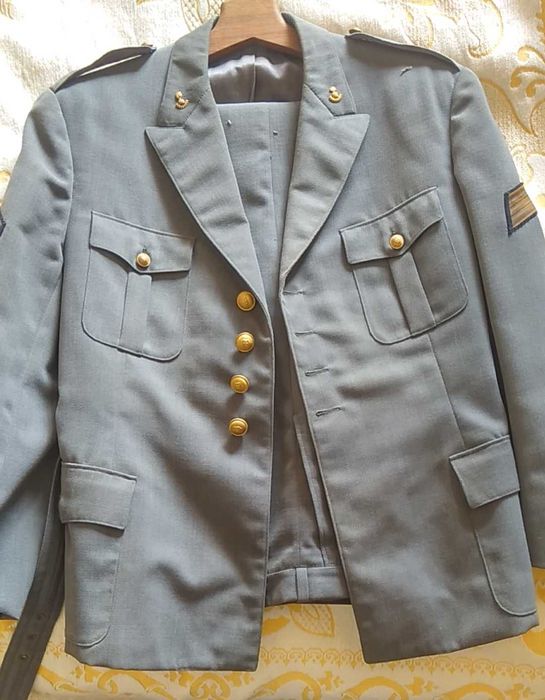 Antigos casacos e calças militares portuguesas Vintage ver FOTOS