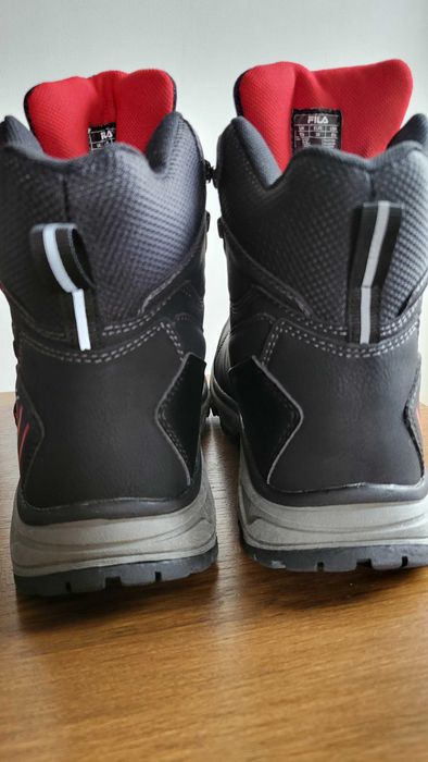 BUTY zimowe młodzieżowe FILA roz.39 nowe