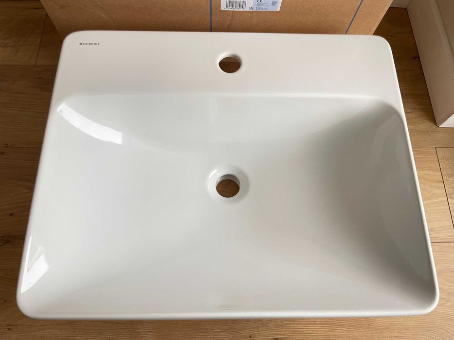 NOWA umywalka Geberit Variform 55x45 cm wpuszczana prostokątna