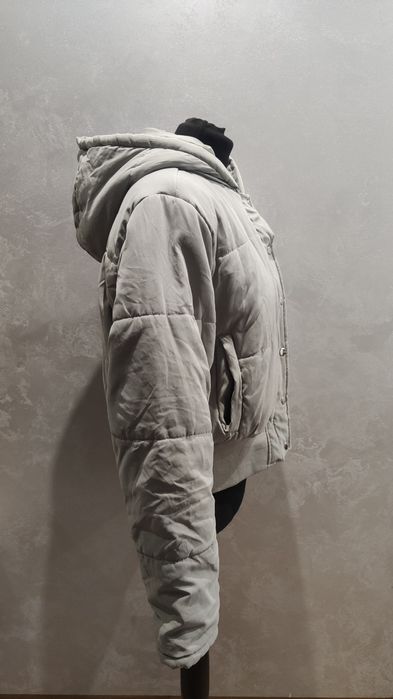 Krótka pikowana kurtka damska bomberka pretty little things rozmiar L/