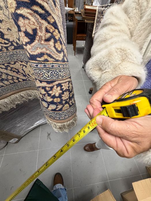 Tapete de grandes dimensões para a sala de estar