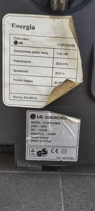 Odkurzacz LG  1400 W