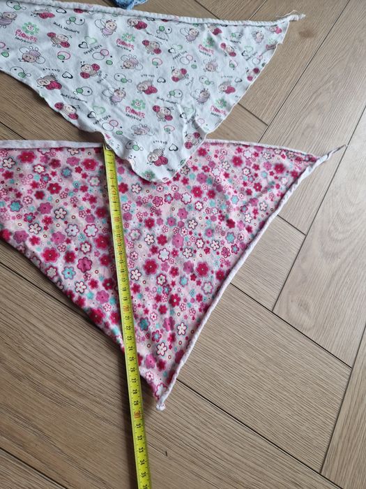 Apaszki, chustki dla dziewczynki