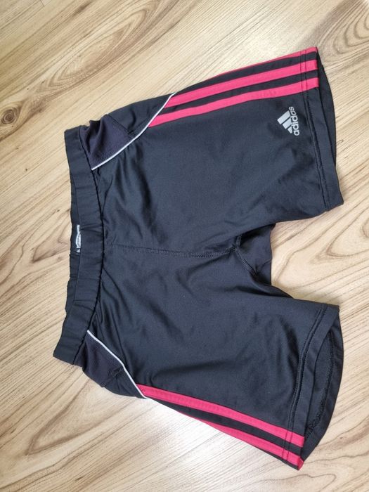 Spodenki szorty Adidas L 40
