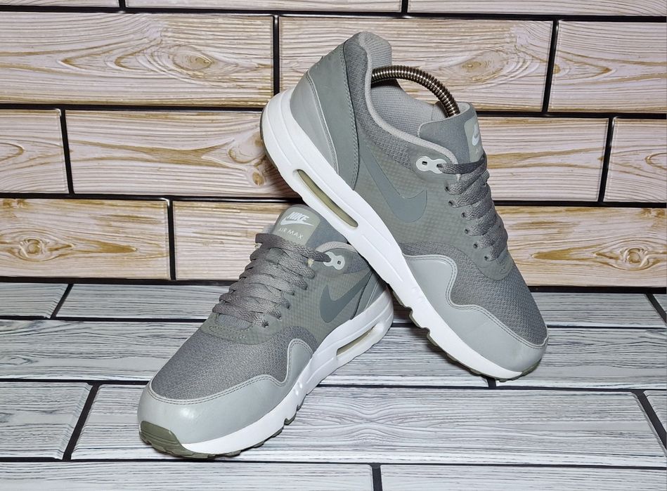Кросівки Nike Air Max (р.41-42) 26.5 см.