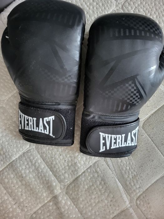 Everlast Rękawice bokserskie Spark Czarne