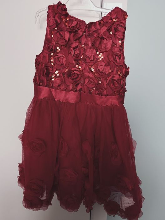 Piękna sukienka z kwiatkami 3D rozmiar 98