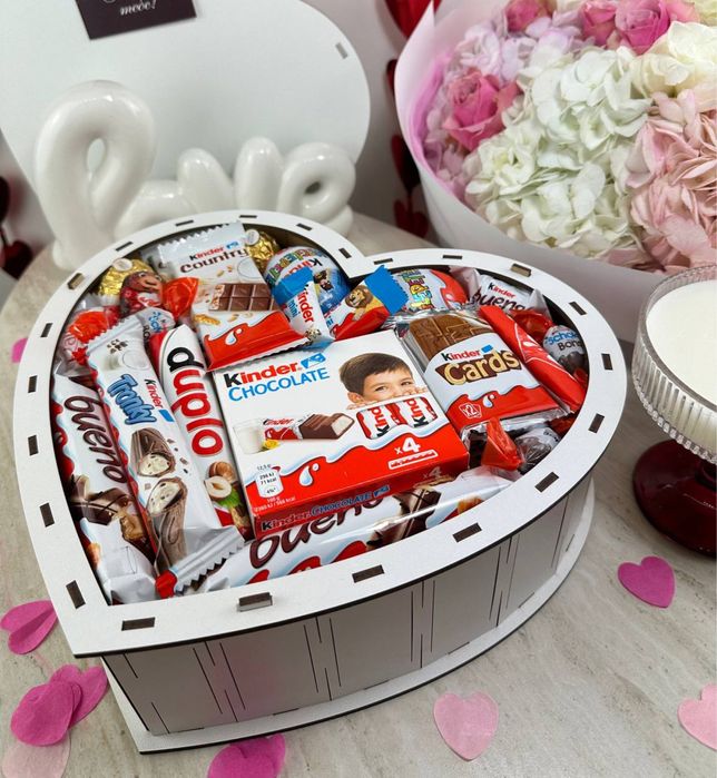 Подарунковий бокс «Серце» до 14 лютого.Солодкий подарунок з солодощами