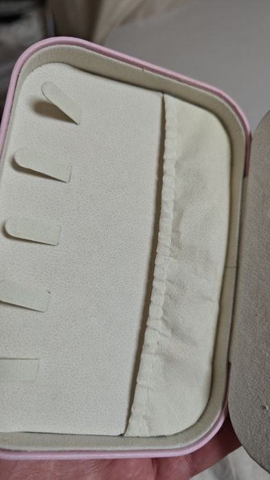 Pudełko na biżuterię różowe