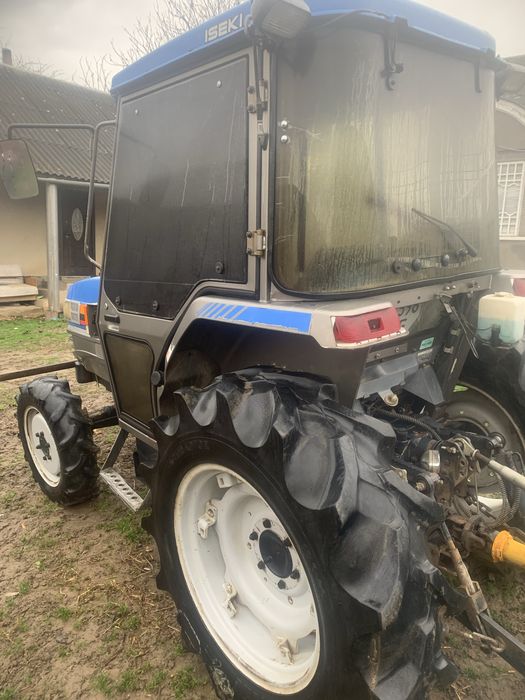 Продам трактор в доброму стані