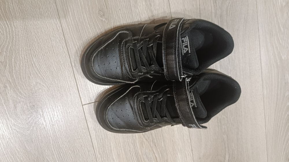 Кросовки Fila 35 розмір для хлопчика