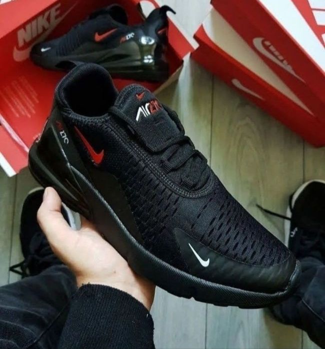 Кросівки Nike air max270 blecks Puma bmw