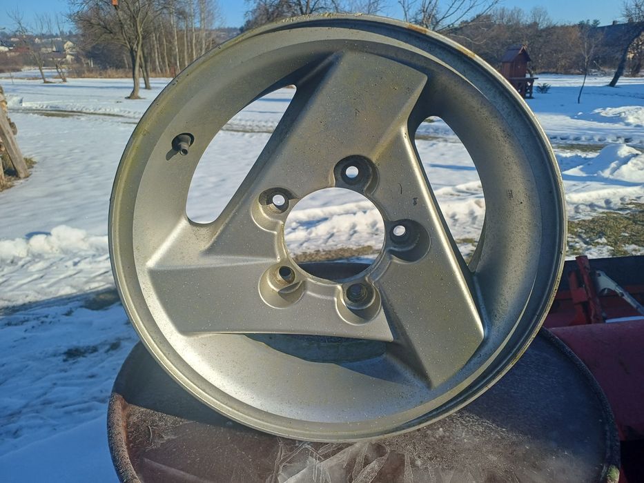 Felga aluminiowa Suzuki Jimny R15