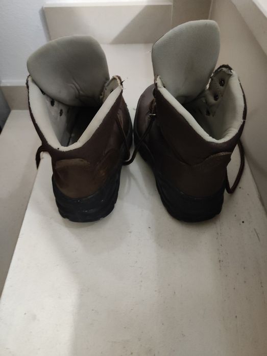 Botas escuteiros ou inverno