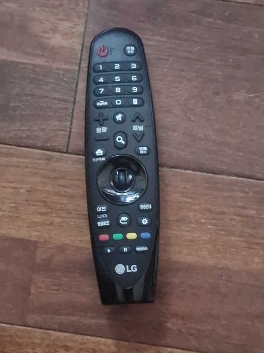 Projektor krótkoogniskowy LG HF65FA Full HD (następca PF1000U) +Gratis