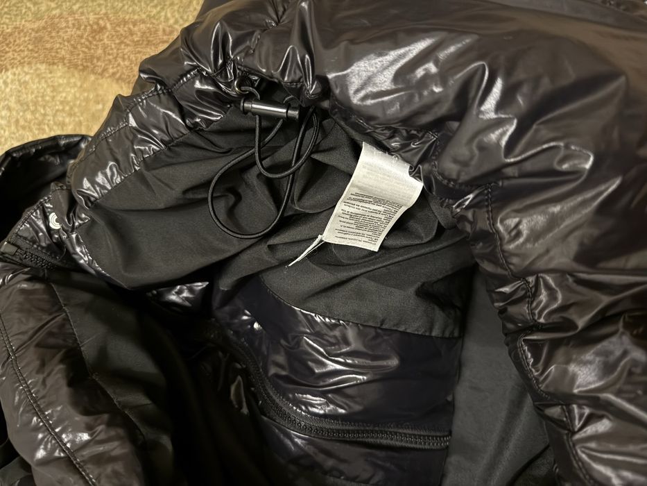 Пуфер жіночий чорний Sprandi