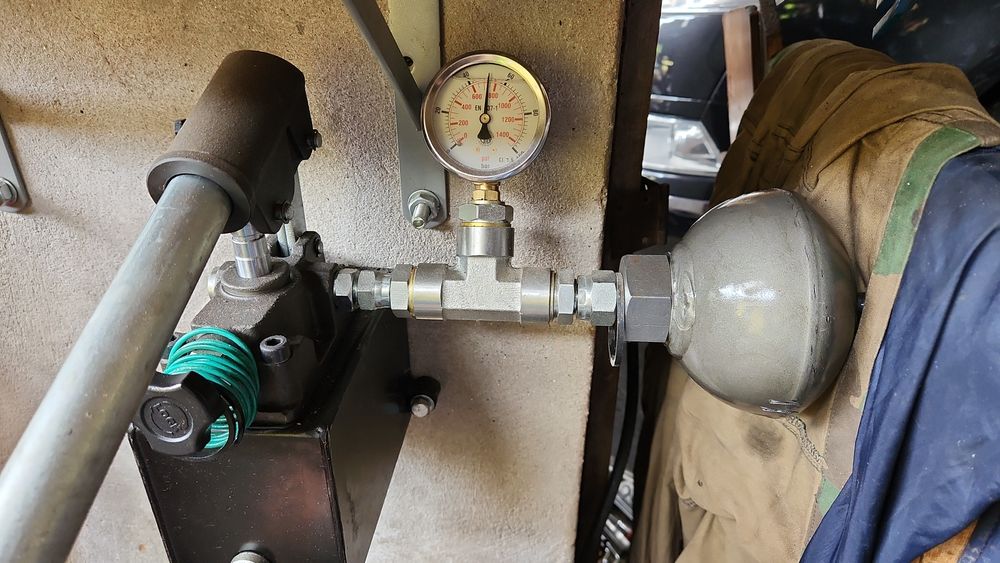 Bomba Suspensão Citroen C5 e C6 Recondicionada