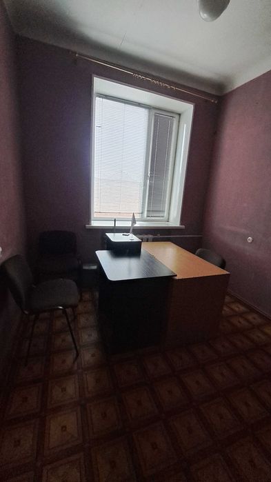 Здається офісне приміщення