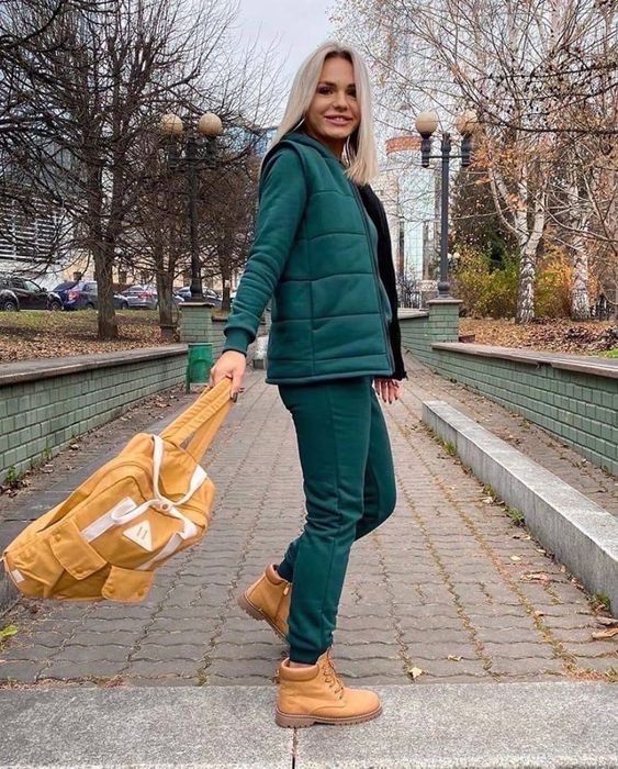 ‼️ РОЗПРОДАЖ Теплий костюм трійка з жилеткою 42 - 52
