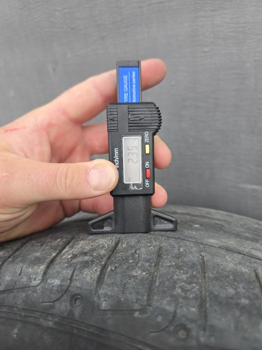 Шини 235/55 R19 літні Hankook Ventus S1 EVO 2
