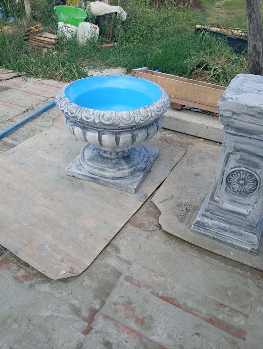 Вазони садові(римські,греческі)