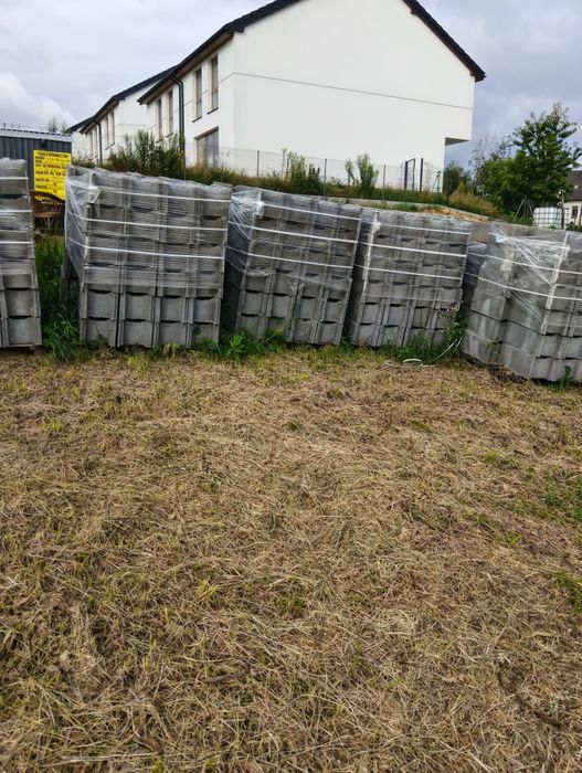 Sprzedam pustaki szolunkowe