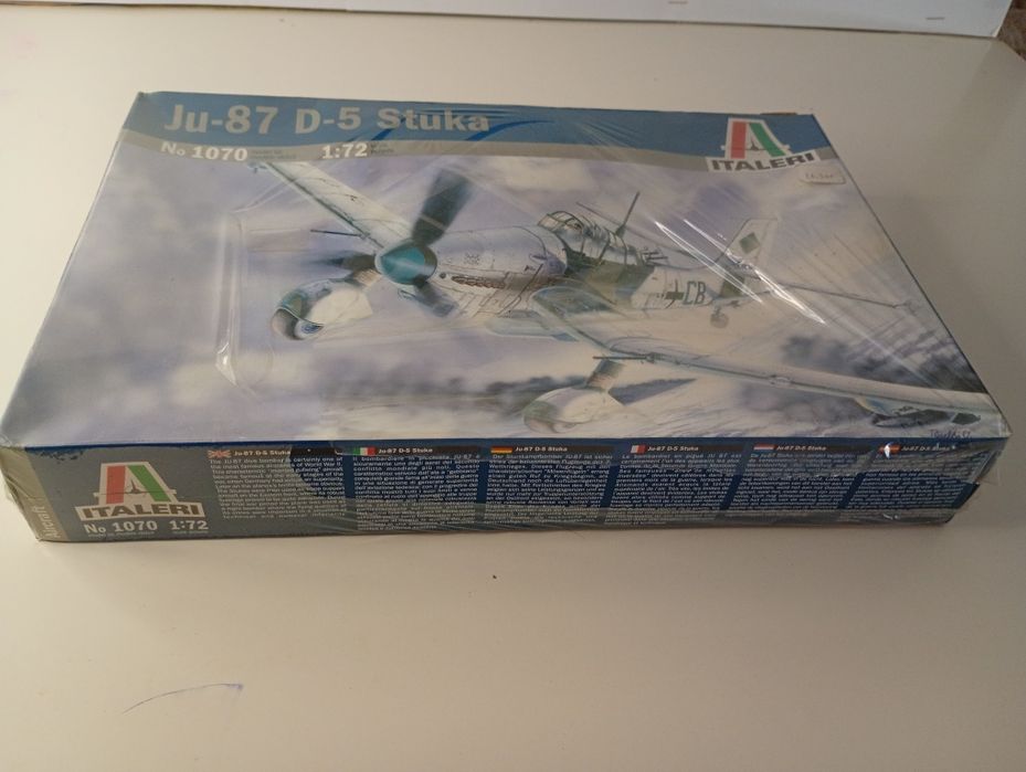 Kit Modelismo Italeri 1/72 - Avião Junkers Ju-87 D-5 Stuka (Novo)