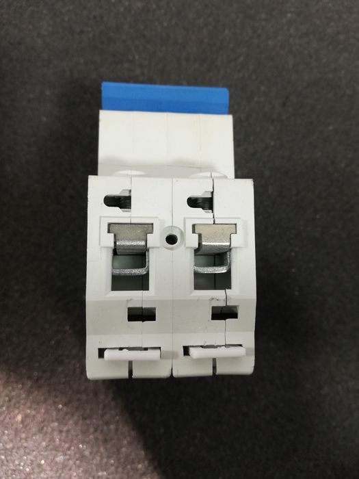 Автоматический выключатель Титан АВ 2000 2/25А