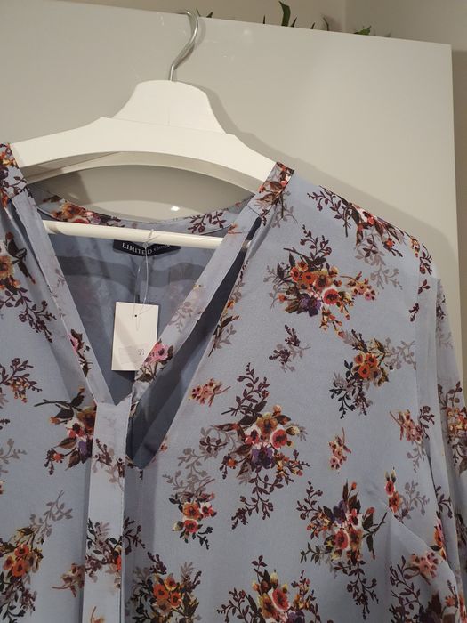 Sukienka  damska zwiewna  roz M nowa