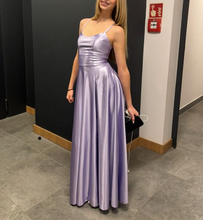 Sukienka na bal/ studniówka