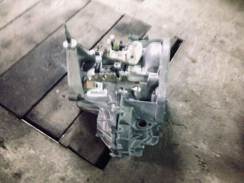 Коробка передач М КПП Scenic Megane Kangoo Laguna 1.5 1.9 2.0 2.2 CDI