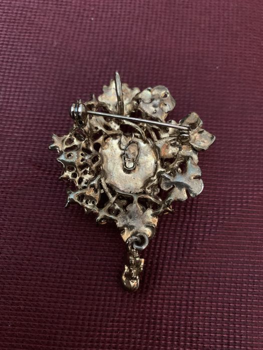 Вінтажна брошка старої Чехії