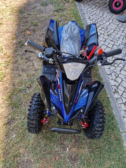 Moto 4 gasolina novo vários cores disponíveis