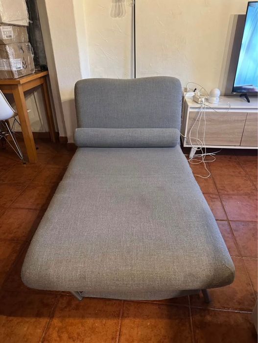 Sofá cama feito à medida