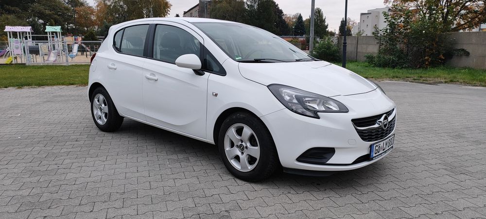 Opel Corsa E z 2015 roku benzyna