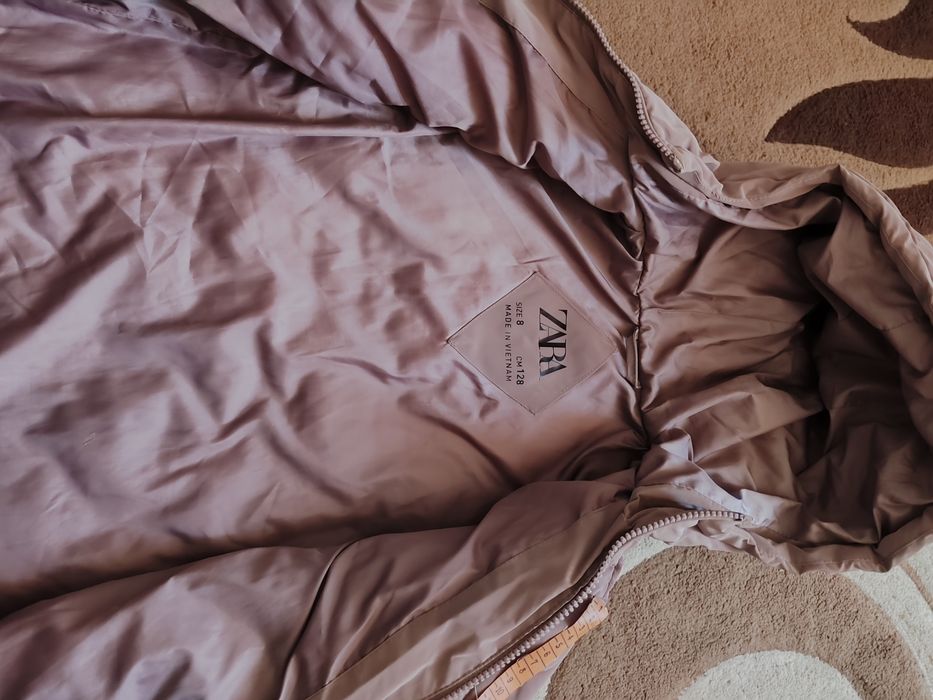 Куртка весняна для дівчинки