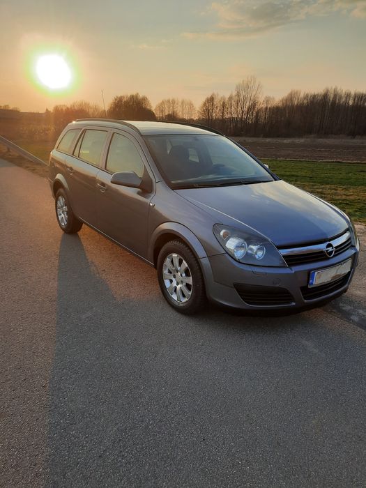 Opel Astra H 1,6 benzyna rok 2007