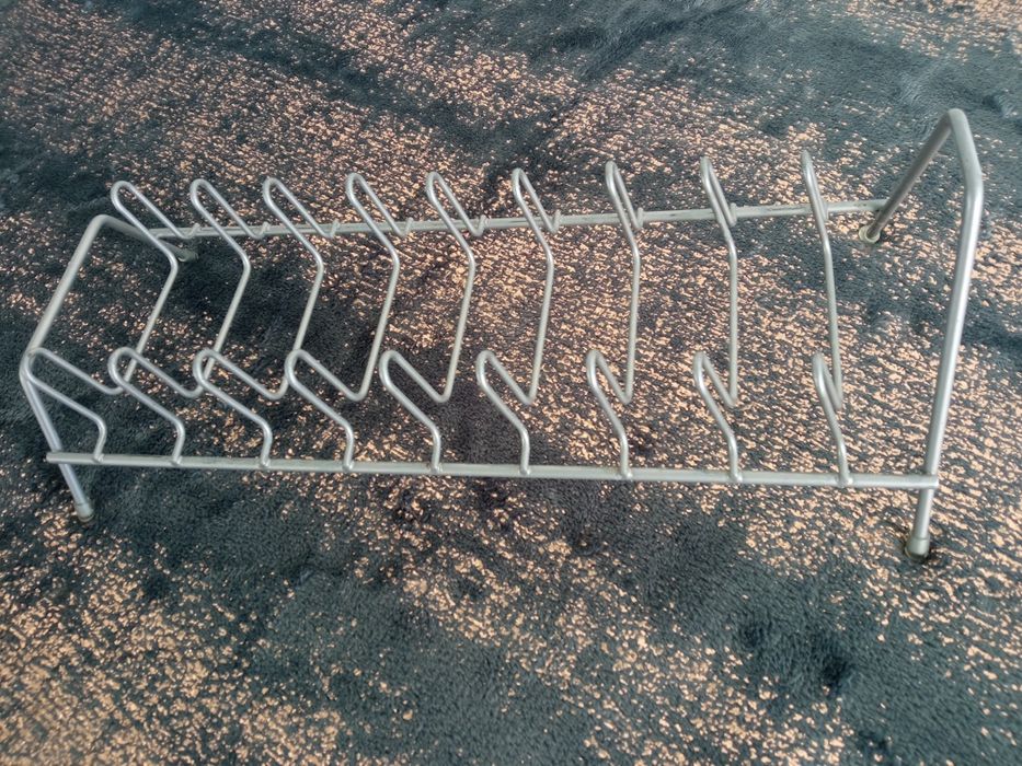 Practical holders/organizers—mugs, cups, lids, frying pans64409388515203124