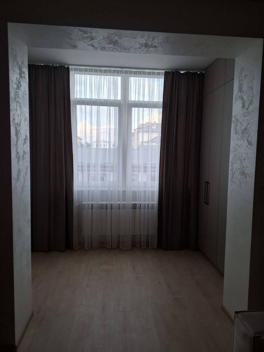 Продається квартира 2 -х кімн Новобуд. Пров .Парковий .Минай.