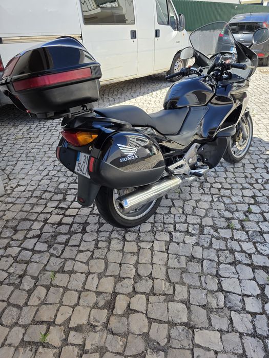 Honda Deauville 650