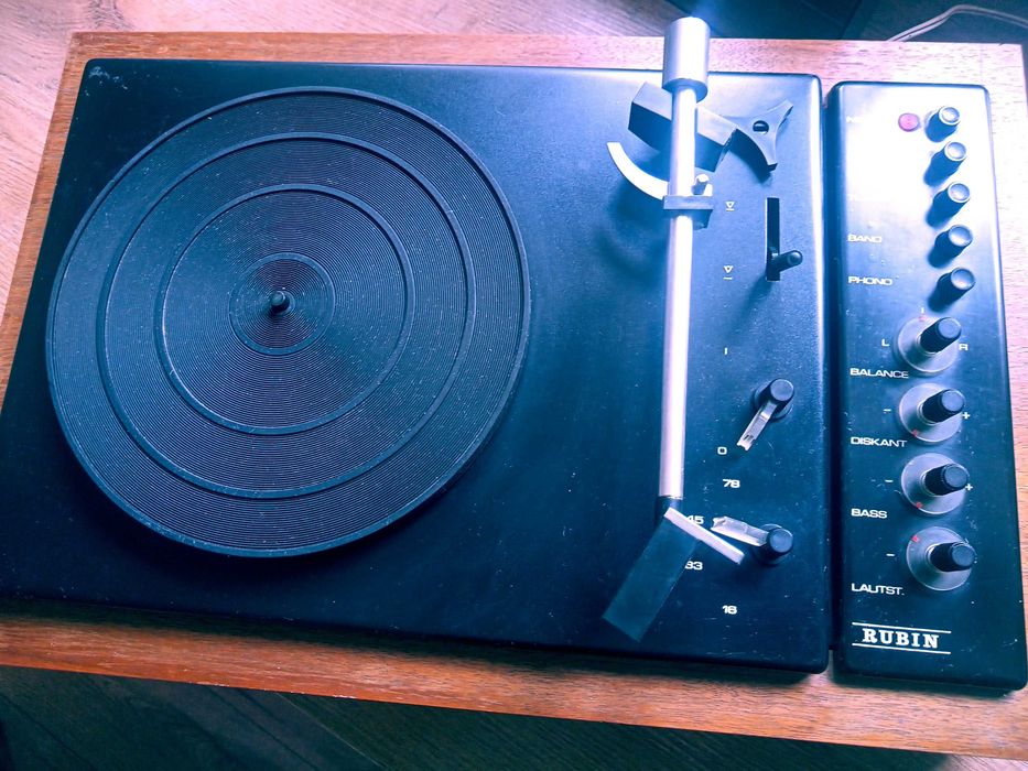Gramofon Rubin 523