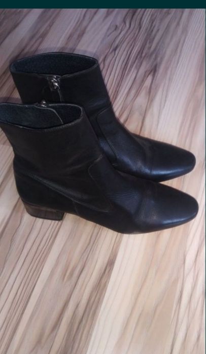 Демісезонні  ботинки шкіряні