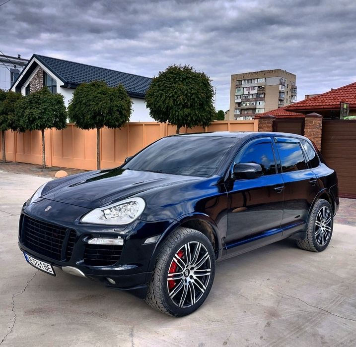 Продам Porsche Cayenne