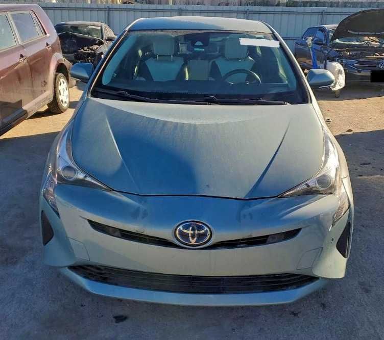 TOYOTA PRIUS XW50 Бампер Розборка Тойота