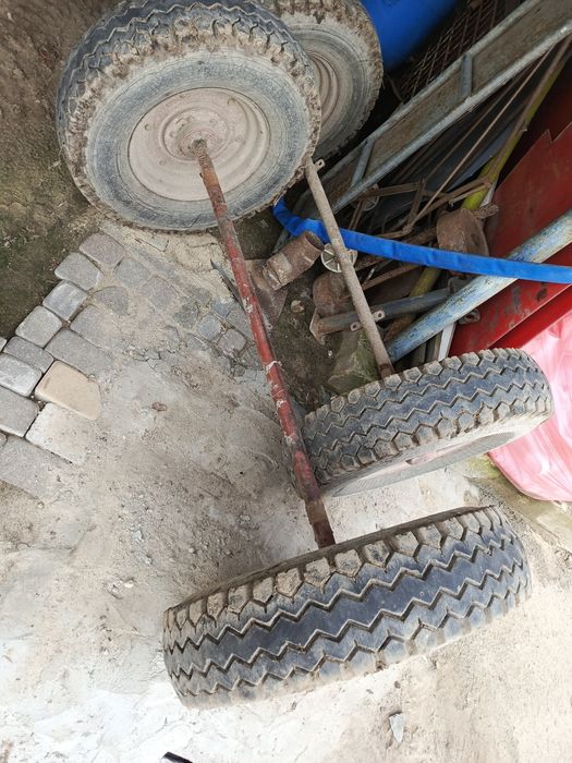 Koła z osią 215 r15 6pr