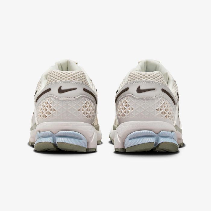 ОРИГИНАЛ‼️ Nike Zoom Vomero 5 SE FZ3653-104 кроссовки мужские кросівки