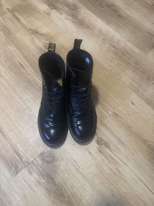 Doc Martens glany