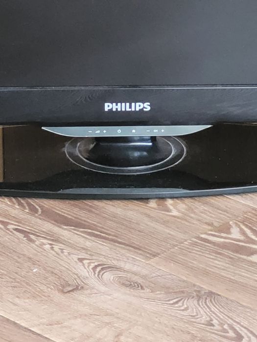 Телевізор б/у Філіпс  42PFL4606H/58  2011р