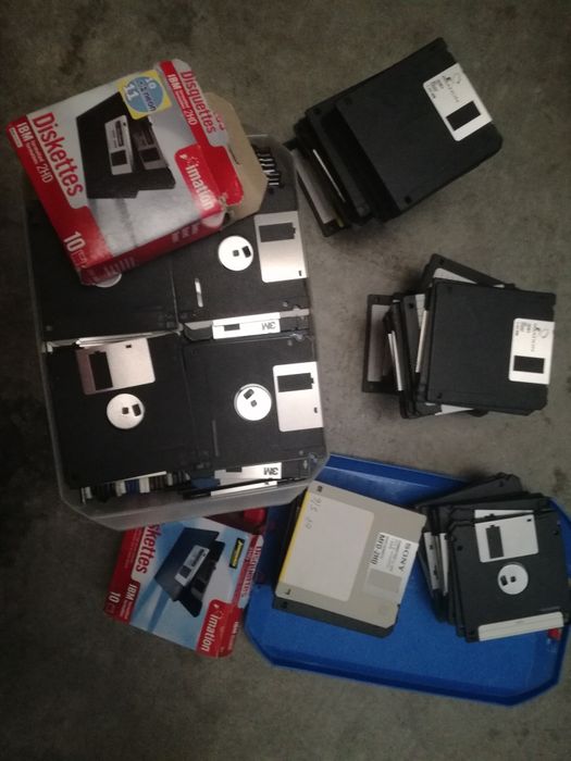 3.5&#x27;&#x27; Floppy Disks64585472808834121
